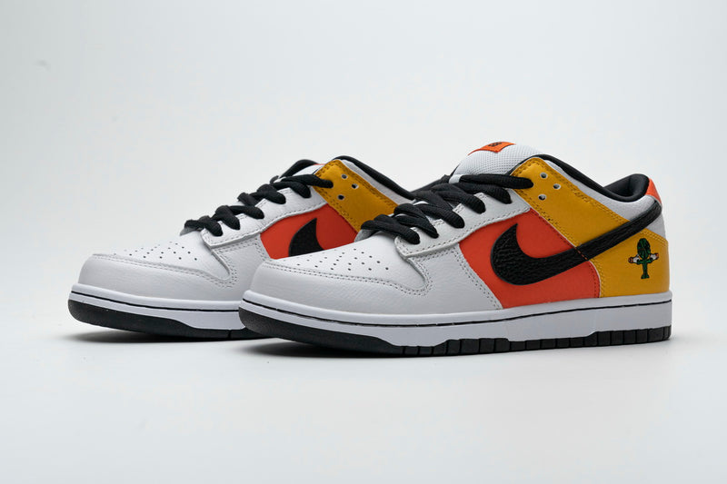Nike SB Dunk Low Raygun Home