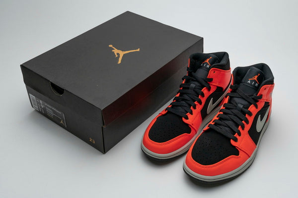 Air Jordan 1 Black Cone