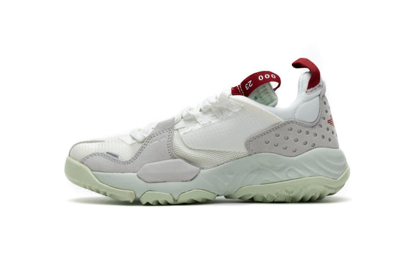 Jordan Delta SP Sail Varsity Red