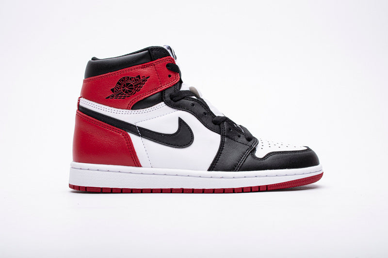 Air Jordan 1 OG High 'Black Toe'