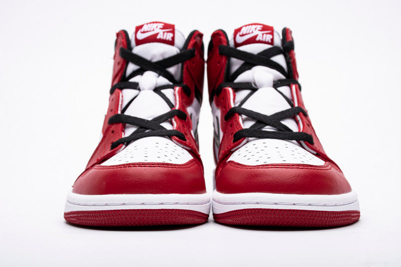 Air Jordan 1 High OG “Chicago”