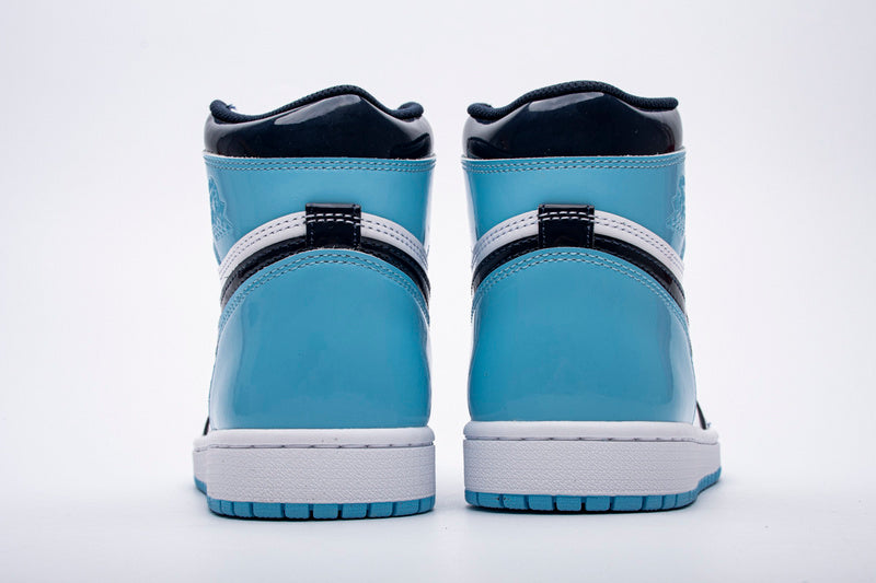 Air Jordan 1 Retro High OG “UNC Patent”