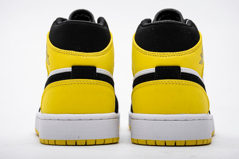 Air Jordan 1 Mid SE &quot;YELLOW TOE&quot;