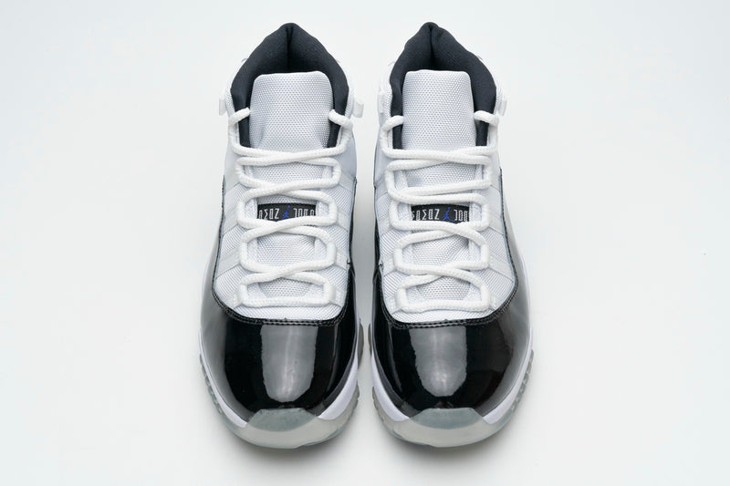 Air Jordan 11 Retro “Concord”