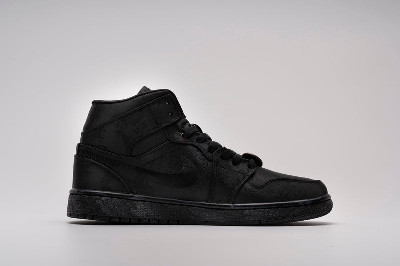 Air Jordan 1 Mid SE “Fearless Black”