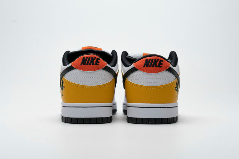 Nike SB Dunk Low Raygun Home