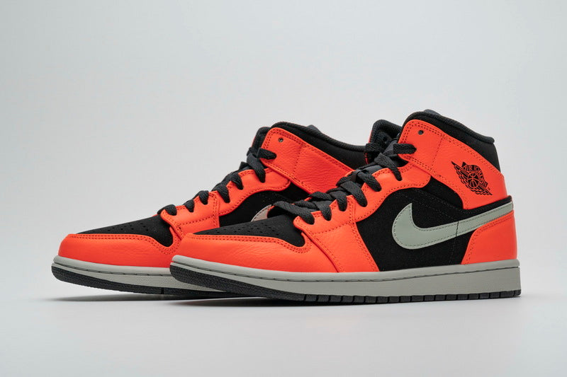 Air Jordan 1 Black Cone