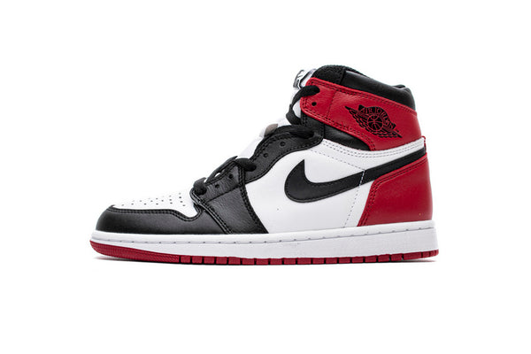 Air Jordan 1 High OG “Black Toe”