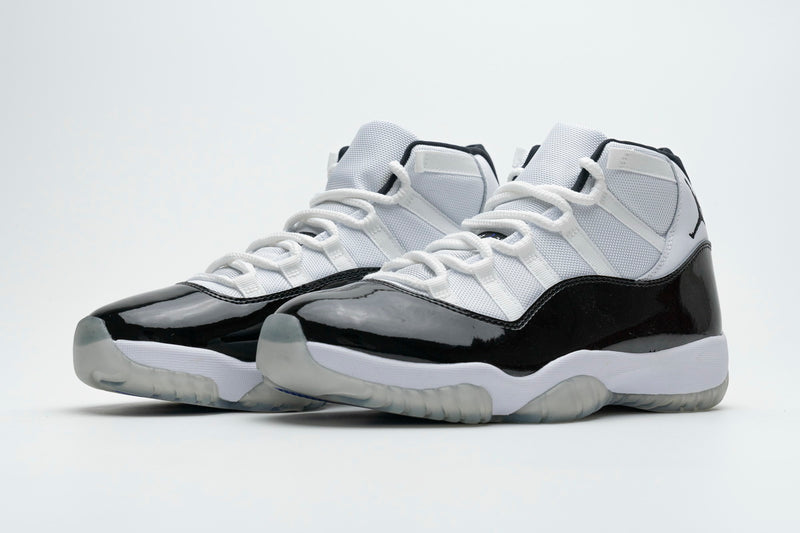 Air Jordan 11 Retro “Concord”