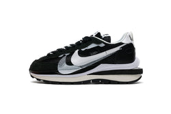 Sacai x Nike Pegasua Vaporfly Black White