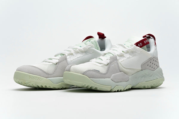 Jordan Delta SP Sail Varsity Red