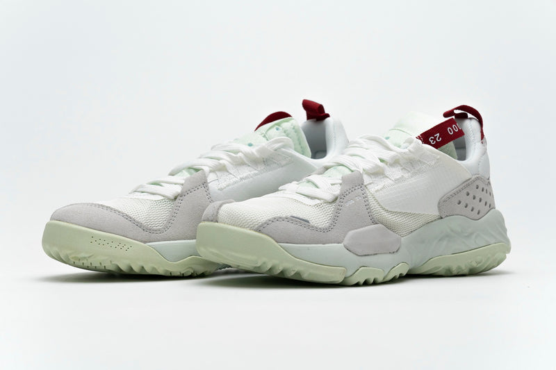 Jordan Delta SP Sail Varsity Red