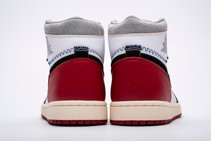 Air Jordan 1 OG Hi Retro“Black Toe”