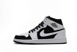 Air Jordan 1 Mid GS “White Black”