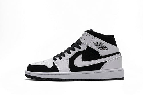 Air Jordan 1 Mid GS “White Black”