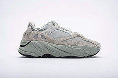 Yeezy Boost 700“Salt”