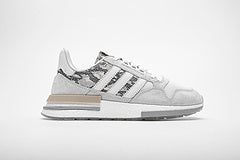 Commonwealth "White Snakeskin"